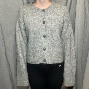 Zara Soft Gray Knit Sweater